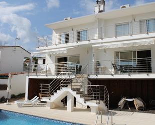 Exterior view of Single-family semi-detached for sale in L'Escala