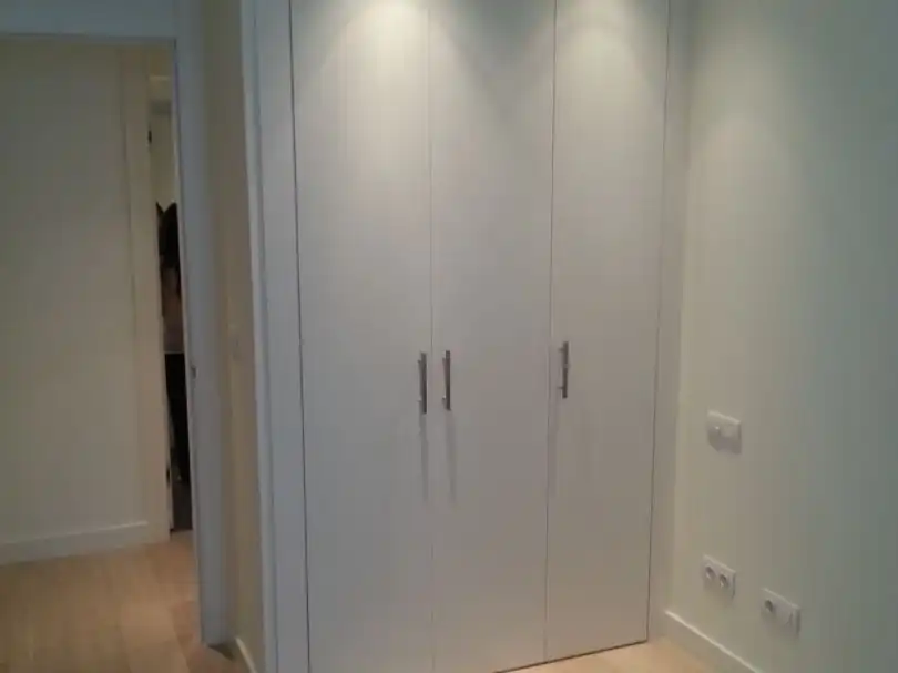 Bedroom of Flat for rent in Madrid  with Air Conditioner, Parquet flooring and Storage room