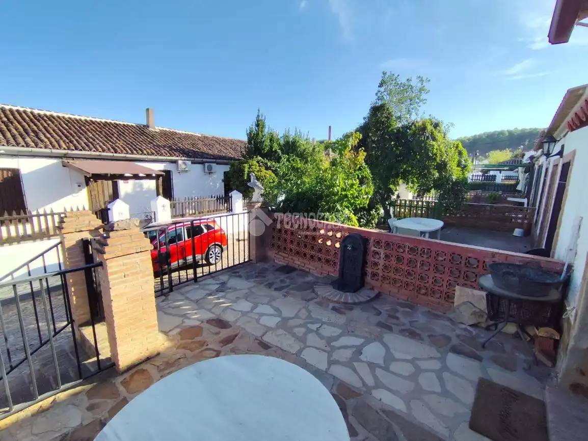 Maison jumelée à vendre à Baños de la Encina