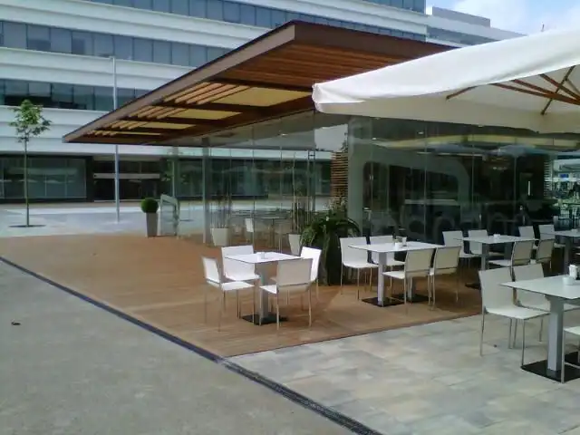 Oficina de alquiler en N/A, Almeda - El Corte Inglés