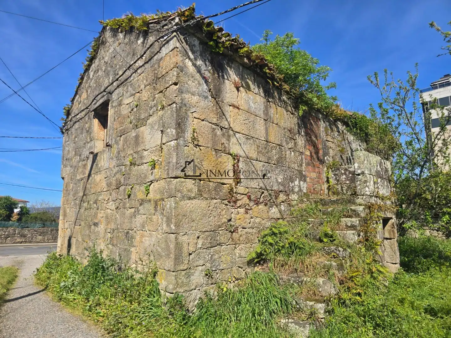 Vista exterior de Casa o xalet en venda en Pontevedra Capital  amb Jardí privat