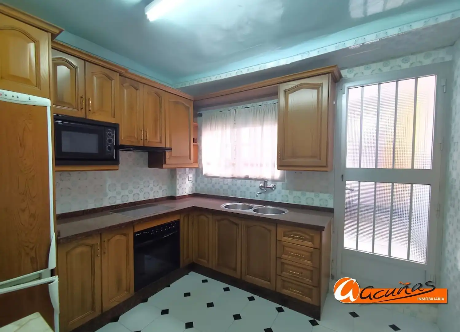 Kitchen of Detached homes for sale in Alameda  with Terrace and Storage room