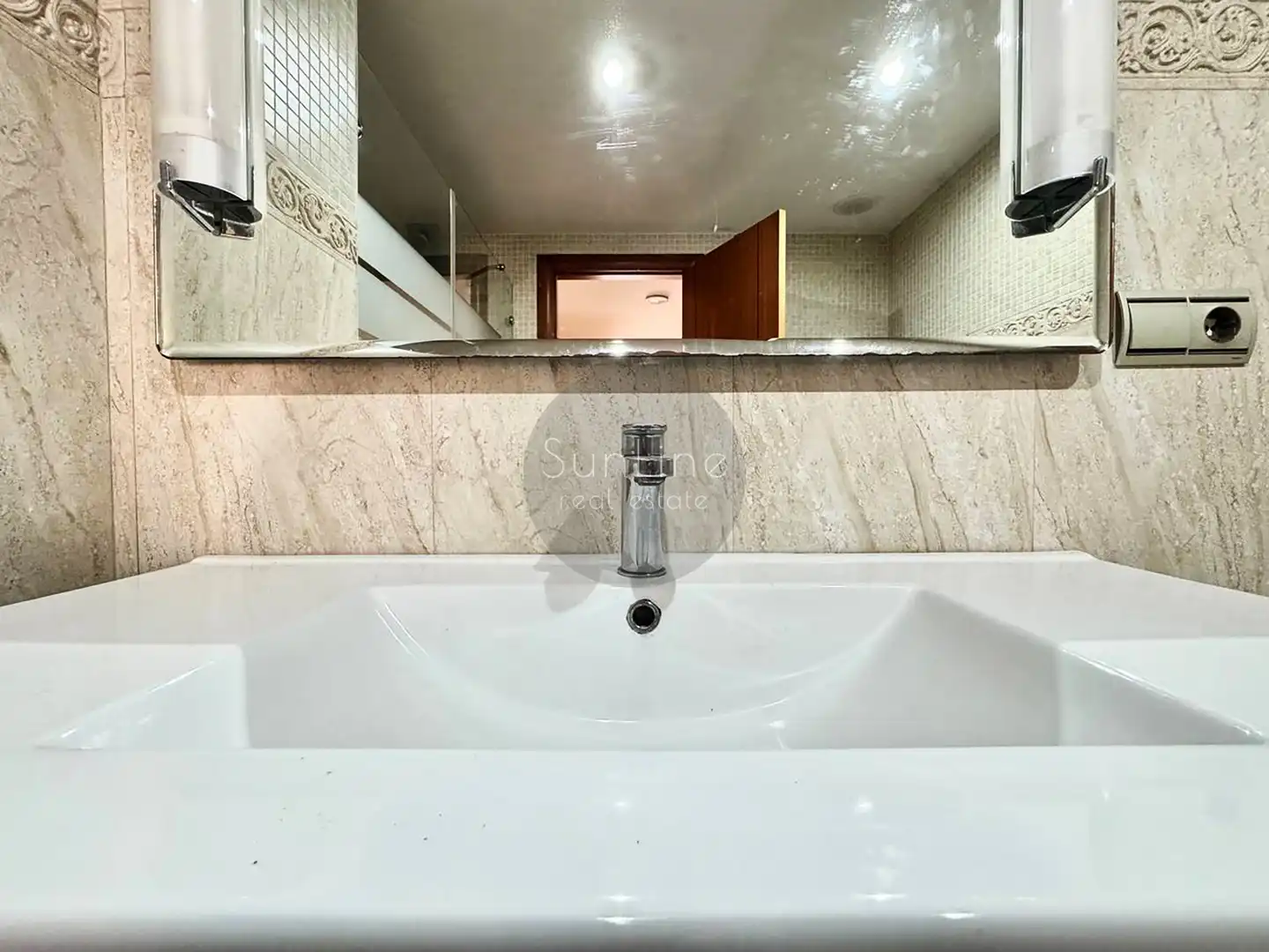 House with pool for sale in Carrer Font de la Carrasquera, imagen 155