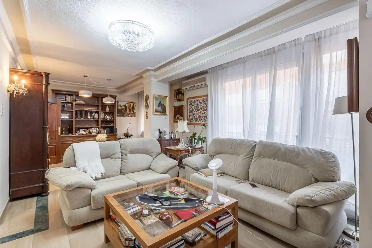 Piso con ascensor en venta en Camino Camino de Ronda, 75, imagen 3