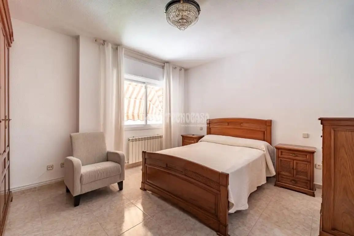 Habitación de Casa adosada en venta en Arganda del Rey con Aire acondicionado y Calefacción