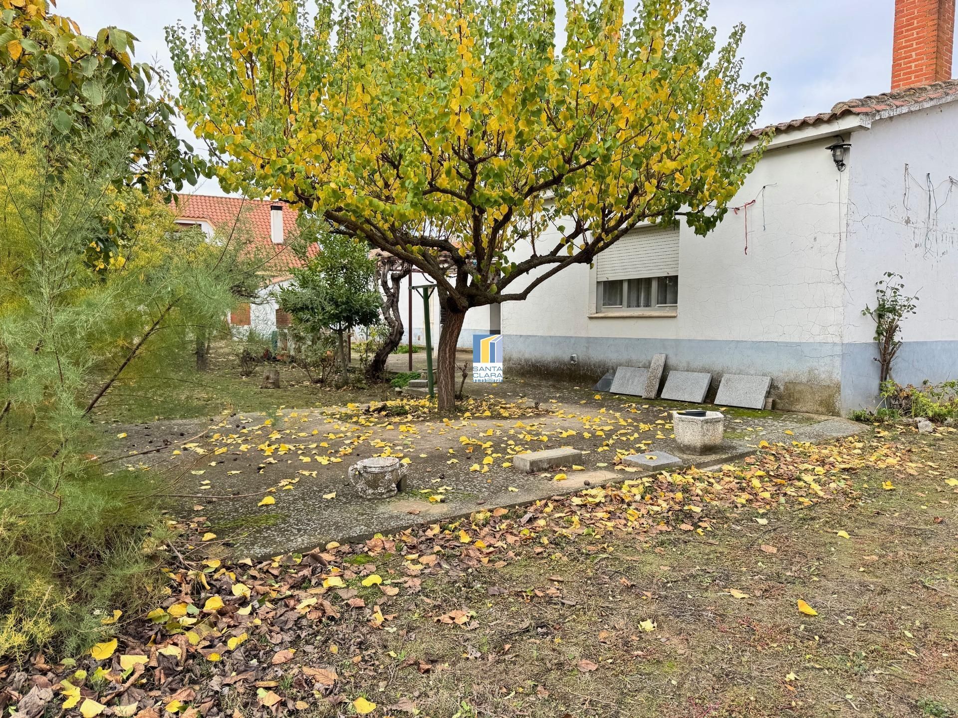 House or chalet for sale in Coreses  with Private garden and Storage room