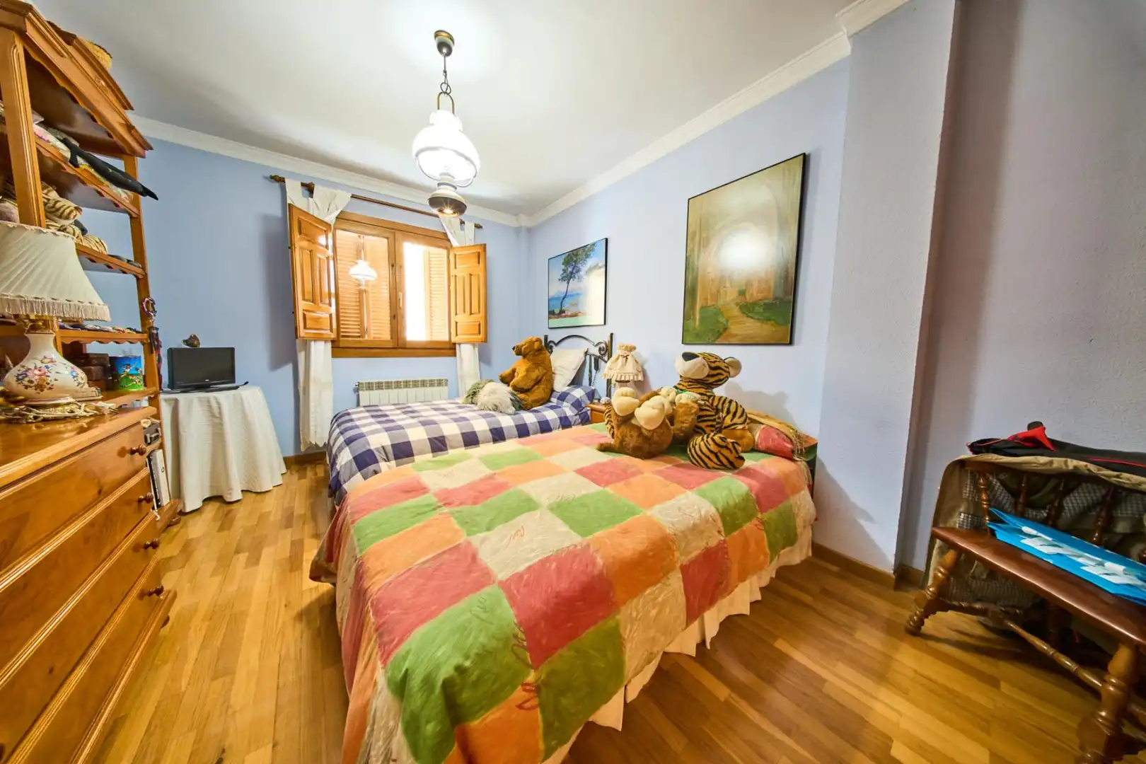 Habitación de Casa o chalet en venta en Granada con Aire acondicionado, Calefacción y Jardín privado