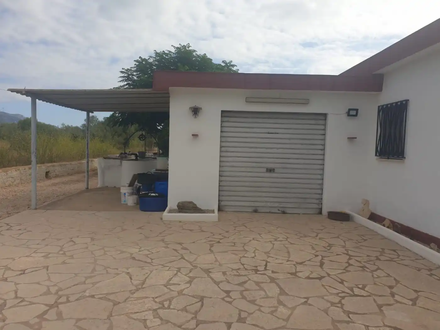 Vista exterior de Finca rústica en venda en Vinaròs amb Jardí privat, Traster i Piscina