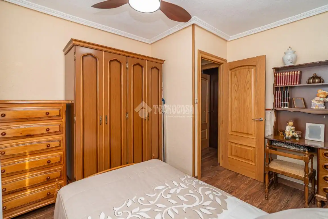 Habitación de Piso en venta en Linares con Aire acondicionado, Terraza y Balcón