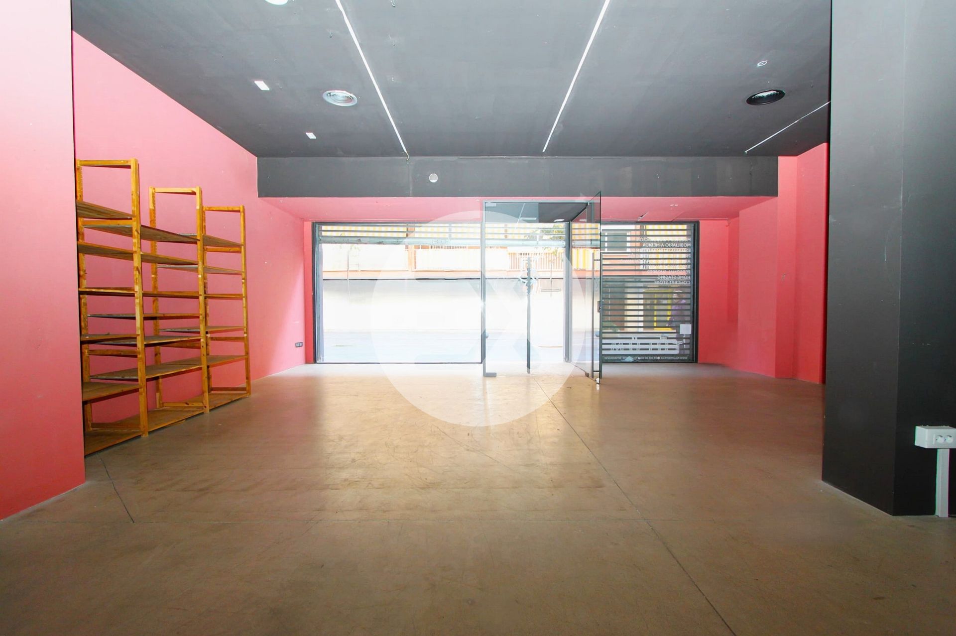 Premises for sale in Castelldefels  with Air Conditioner