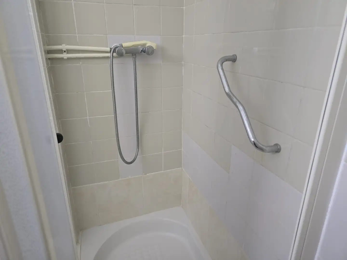 Baño de Planta baja en venta en Castellón de la Plana / Castelló de la Plana con Amueblado y Balcón