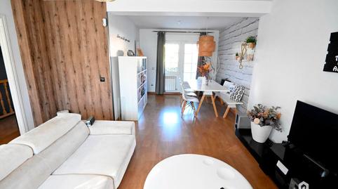 Foto 4 de Casa adosada de alquiler en Monteleón, Sariegos, León