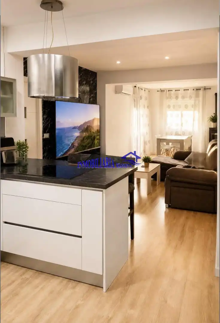 Sala de estar de Ático en venta en Córdoba con Trastero