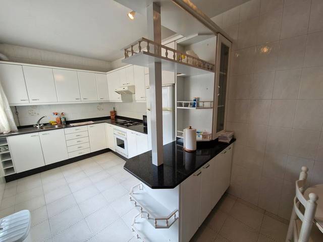 Piso en Venta en Rúa Principal, 121 en Boiro