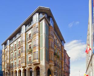Vista exterior de Local de lloguer en Gijón  amb Terrassa