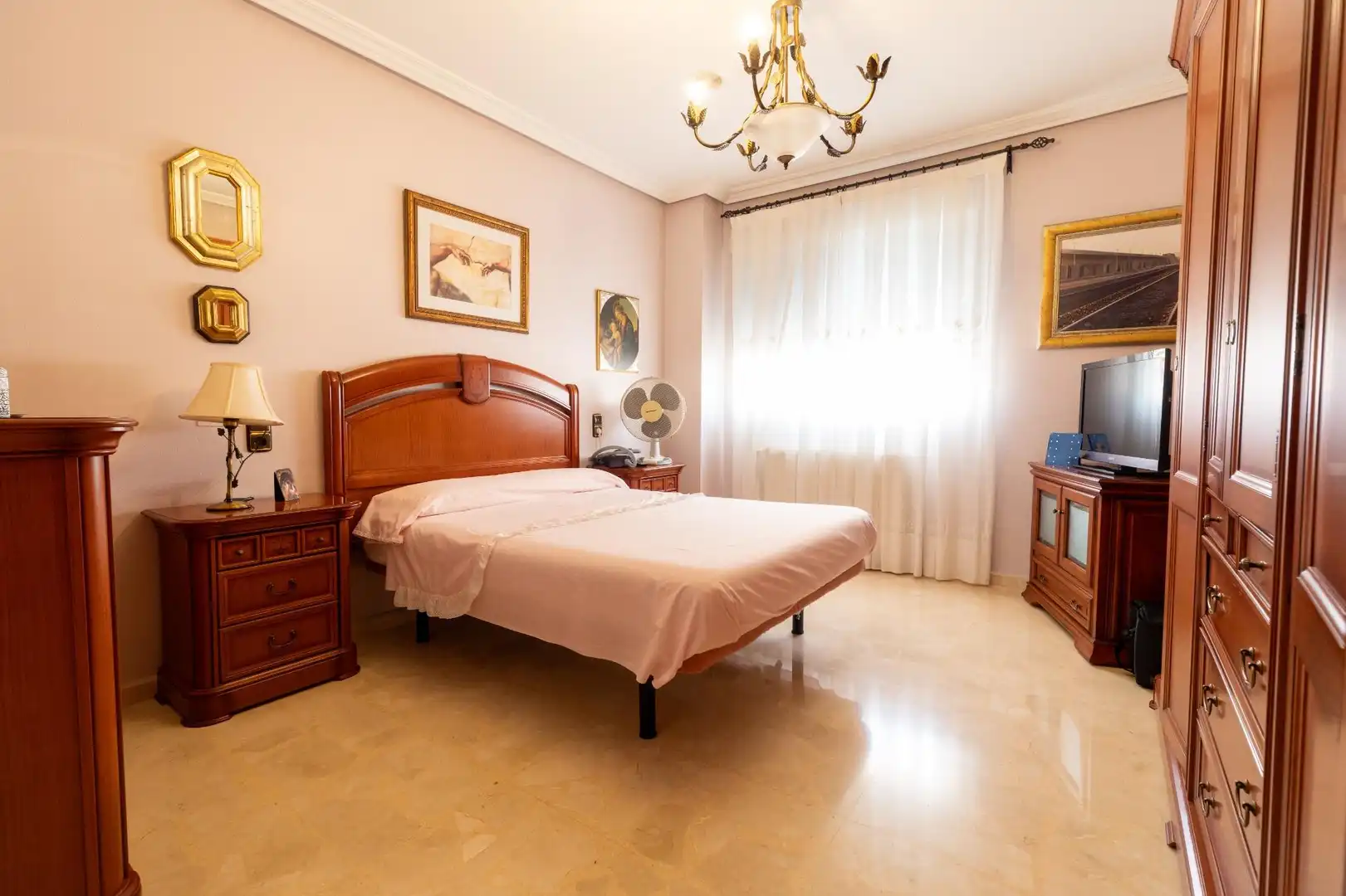 Habitación de Ático en venta en Cieza con Aire acondicionado, Terraza y Trastero