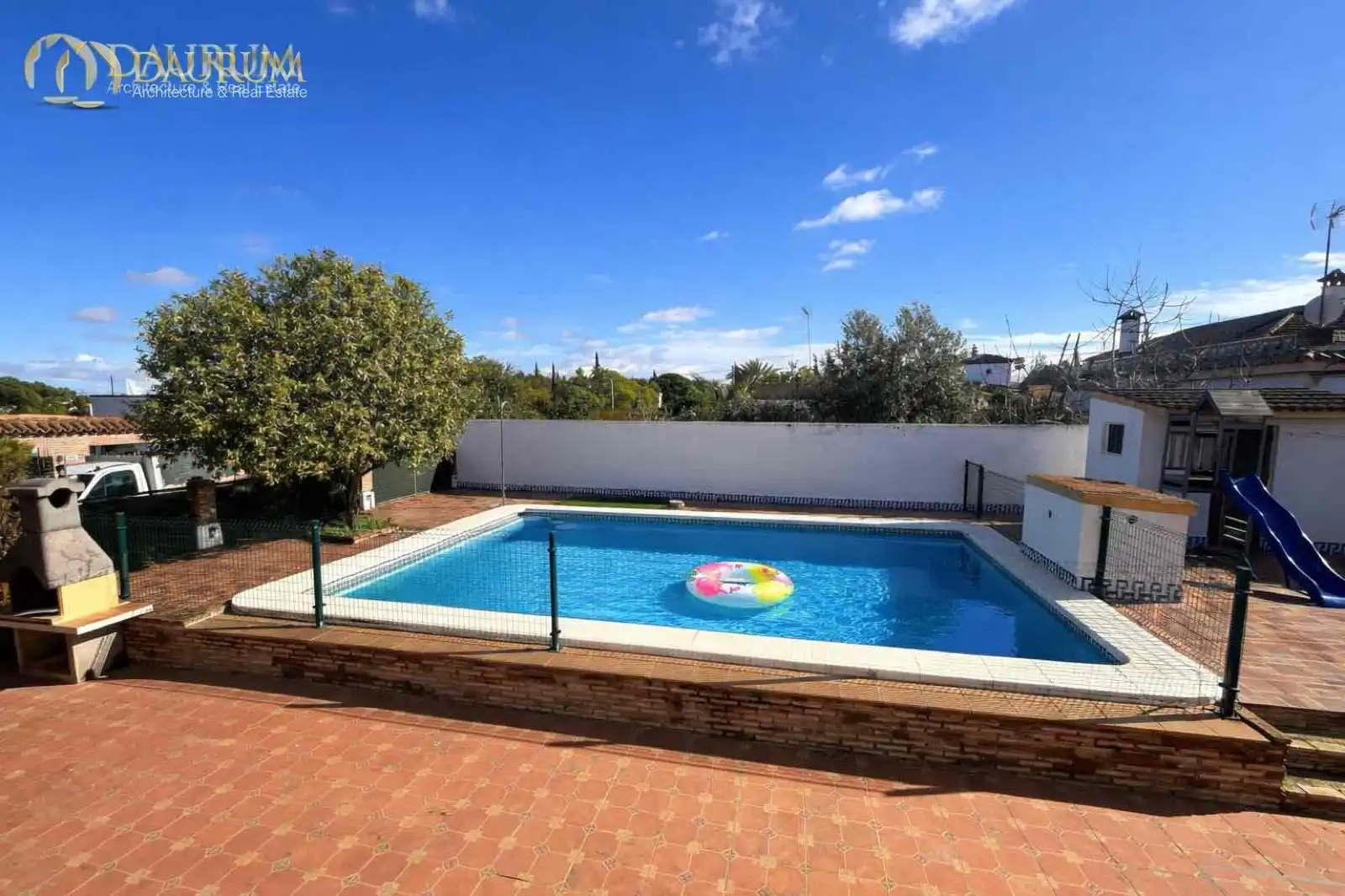 Casa con piscina en venta en URBANIZACIÓN NUESTRA SEÑORA DE LA SALUD, 44