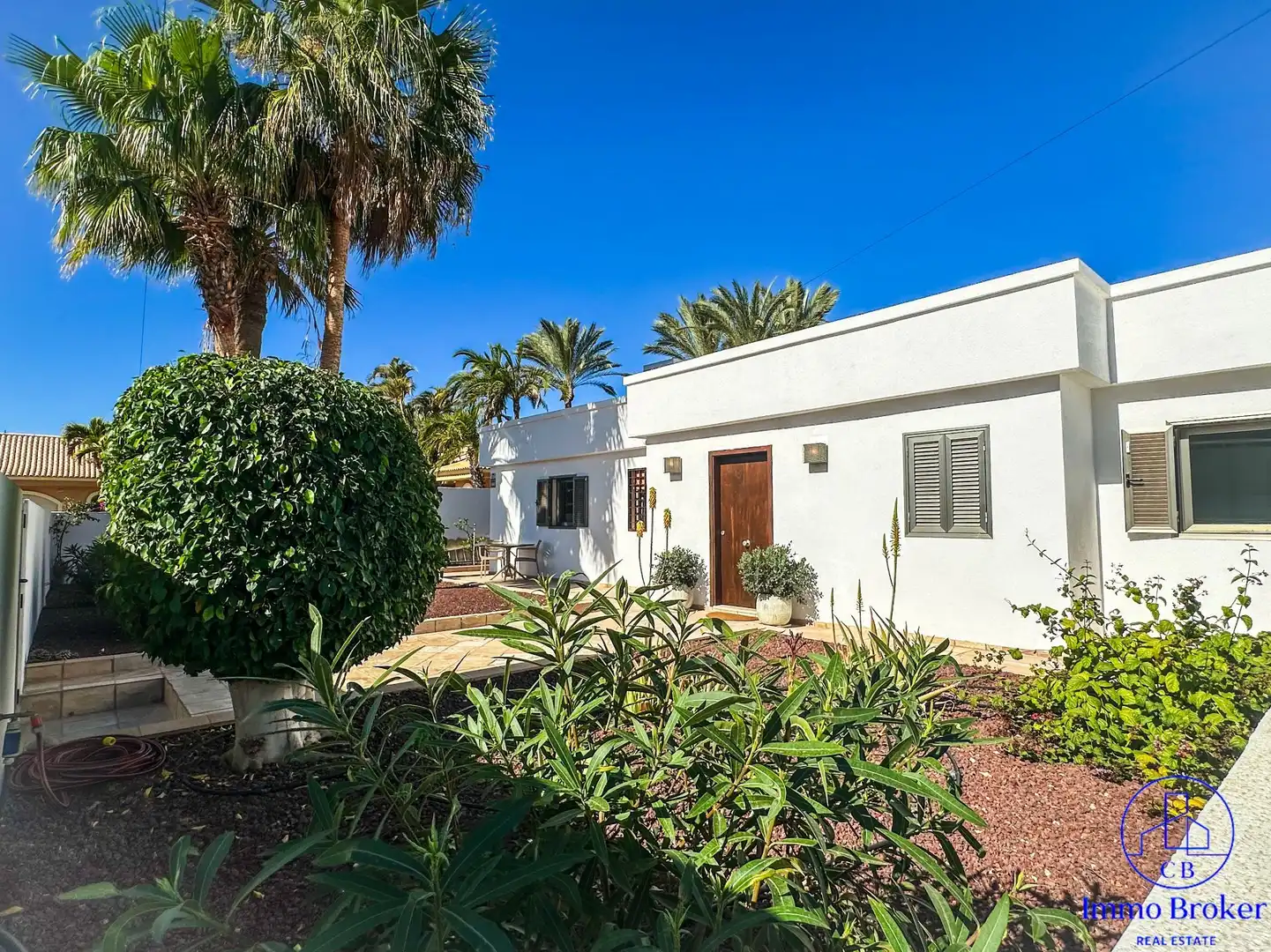 Vista exterior de Casa o chalet en venta en Arona con Aire acondicionado, Jardín privado y Trastero