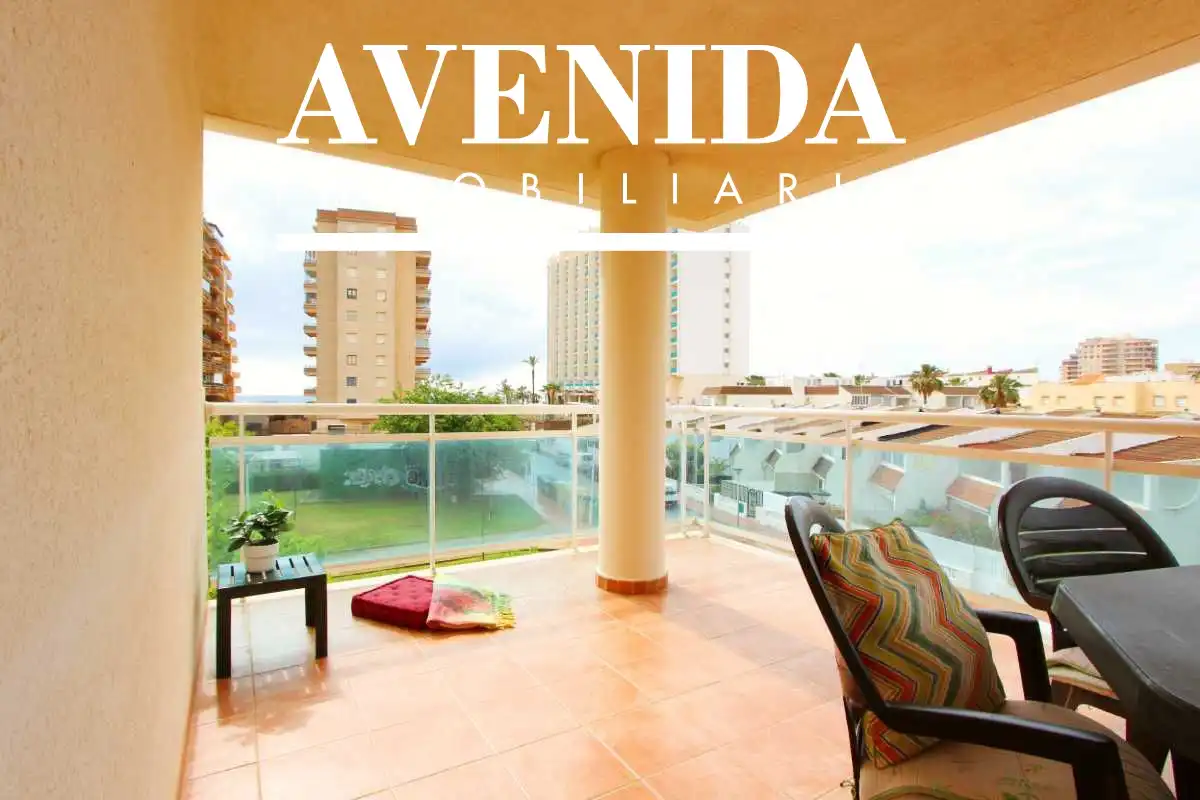 Apartamento con piscina en venta en Barcelona 34