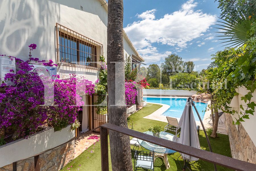 Garden of House or chalet for sale in Benidorm  with Air Conditioner, Heating and Private garden