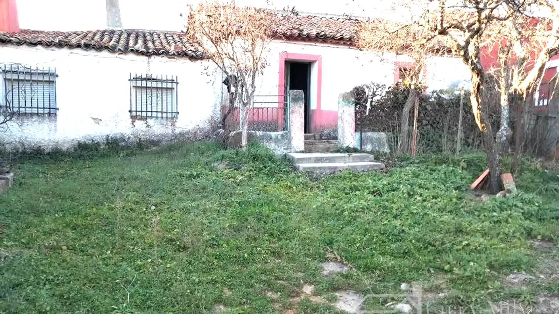 Houses for sale in Membribe de la Sierra