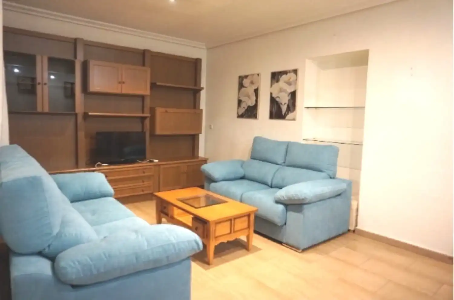 Living room of Flat for rent in  Murcia Capital  with Air Conditioner, Furnished and Washing machine