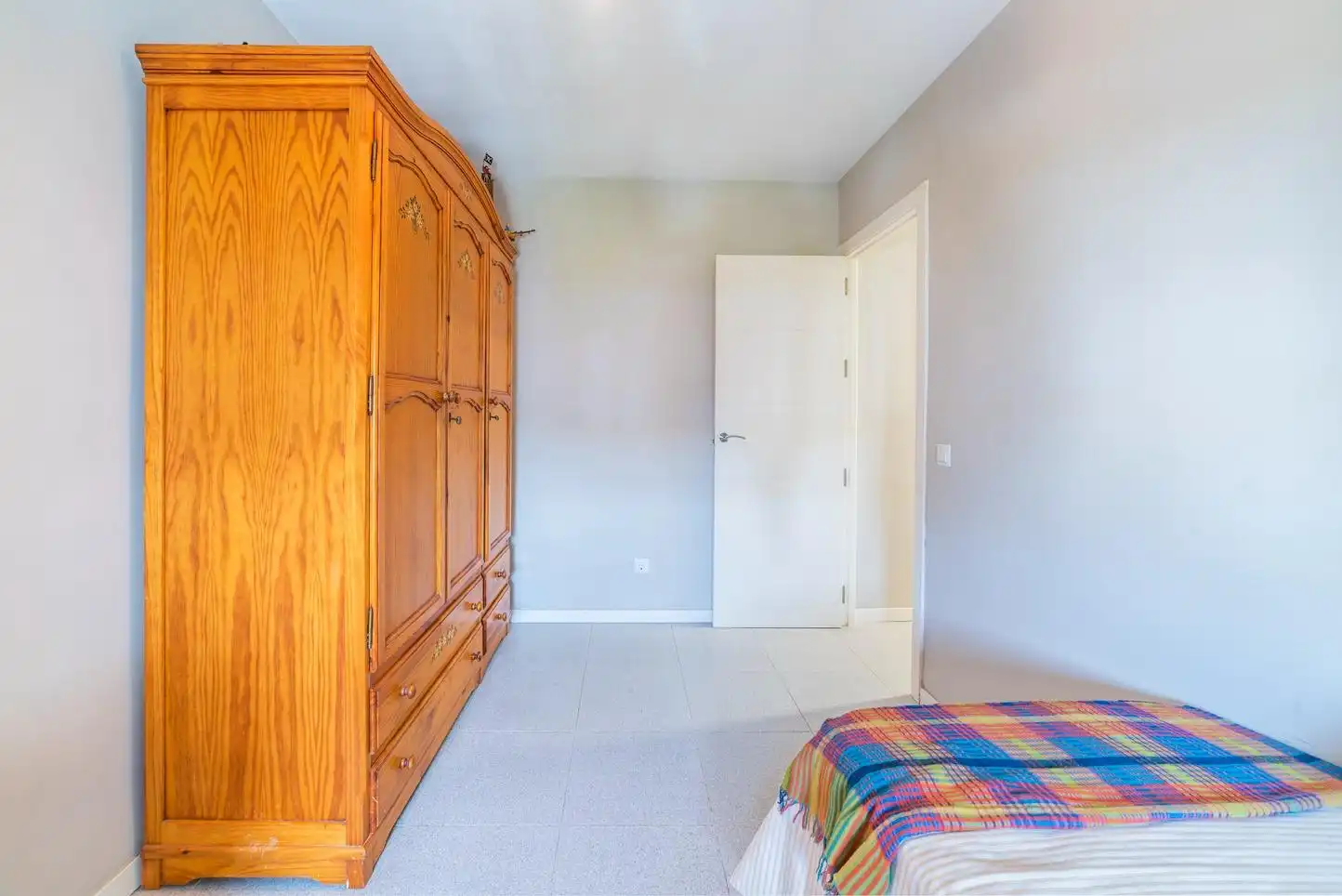 Habitación de Piso en venta en Sevilla con Aire acondicionado y Alarma