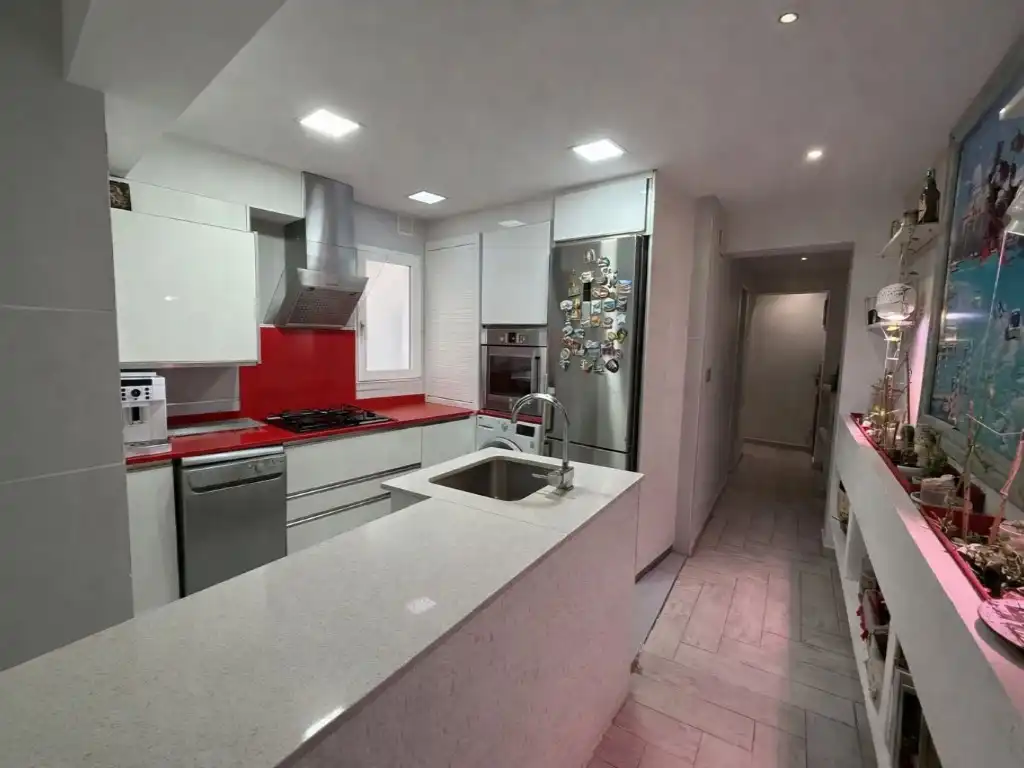 Piso con ascensor en venta en Avenida Burjasot