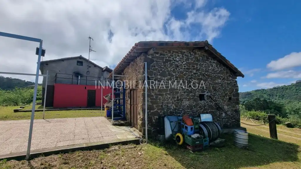 Casa o chalet en venta en Colunga con Jardín privado, Parquet y Terraza