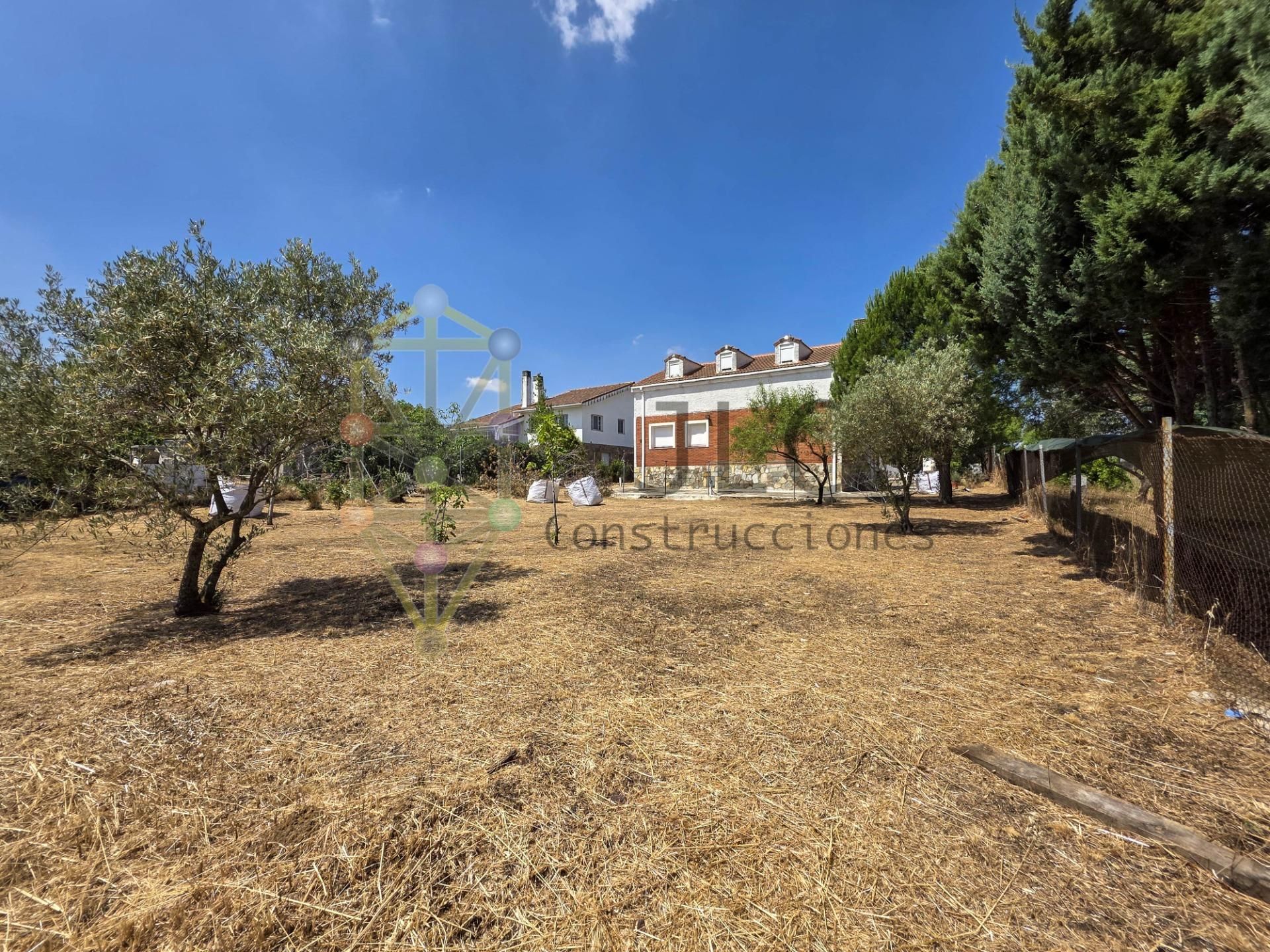 Casa o xalet en venda en El Casar amb Jardí privat i Terrassa