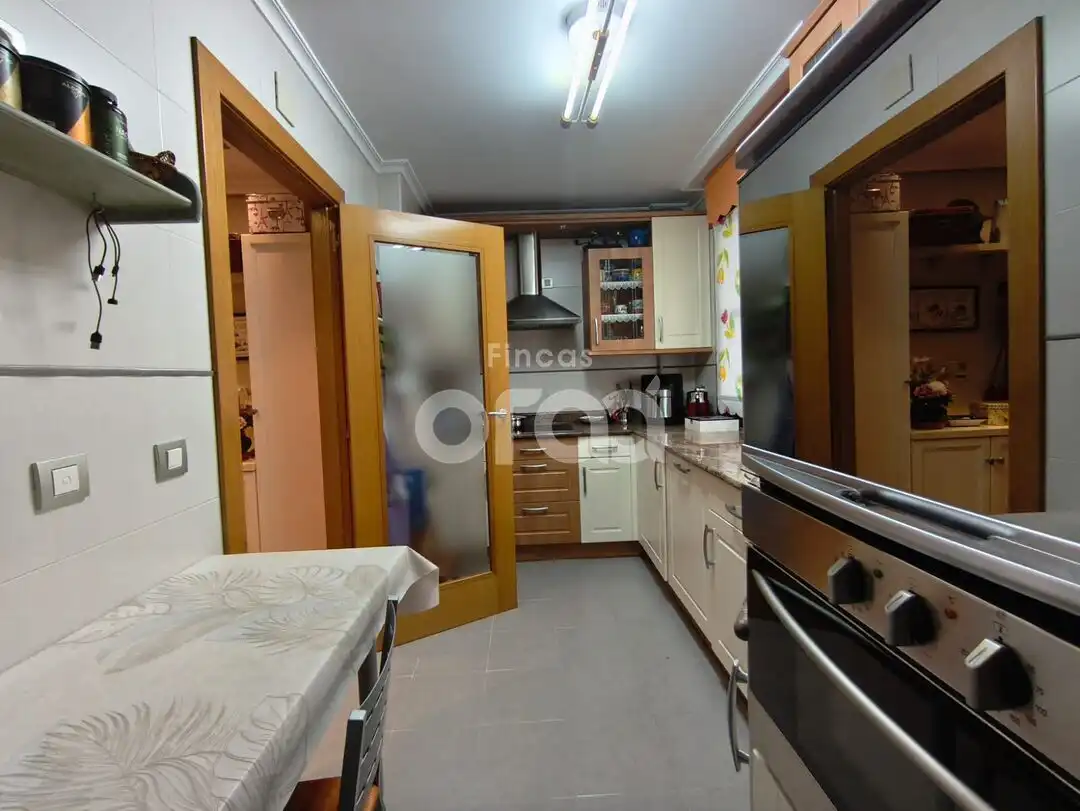 Kitchen of Flat for sale in Santurtzi   with Heating, Storage room and Balcony