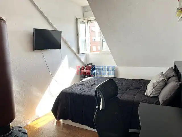Bedroom of Flat for sale in Gijón   with Heating and Storage room