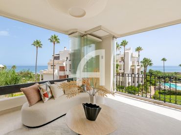 Wohnung mit Balkon zum Verkauf in Bahia de Velerin 5