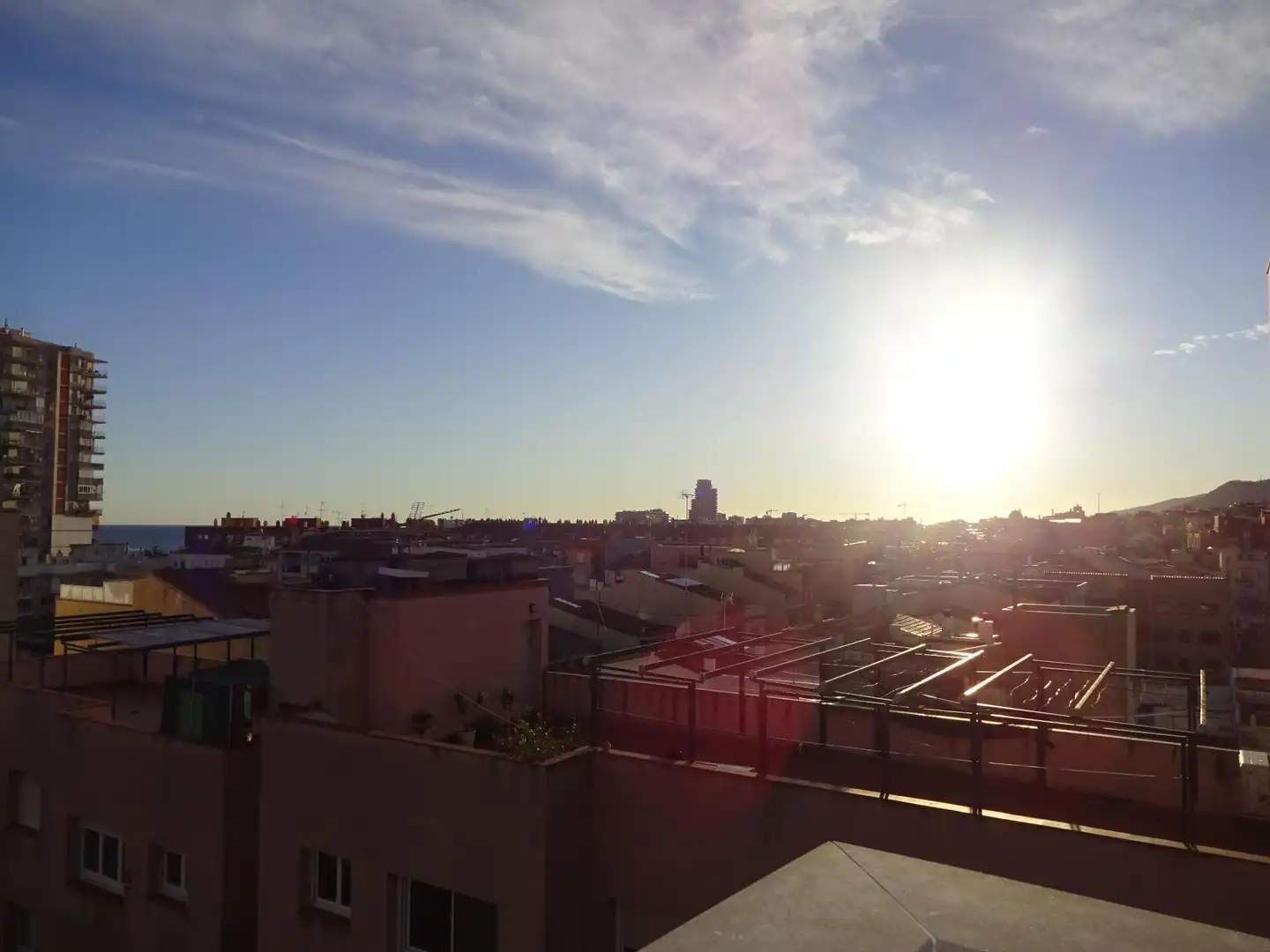 Vista exterior de Àtic en venda en Mataró amb Aire condicionat, Calefacció i Terrassa