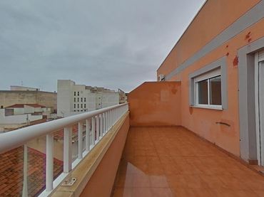 Appartement avec ascenseur à vendre à C/ Pedro Lorca