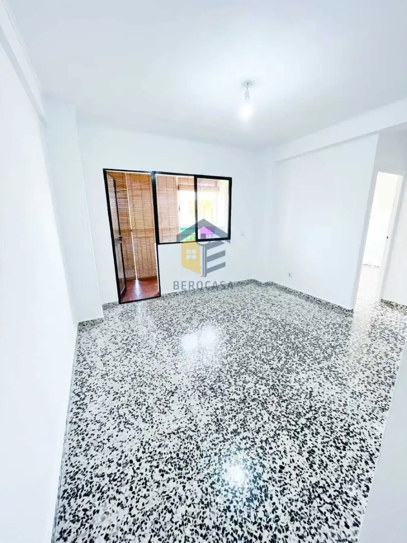 Habitación de Piso en venta en Málaga