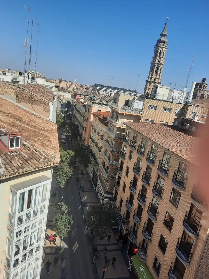 Vista exterior de Piso en venta en Zaragoza con Calefacción y Terraza