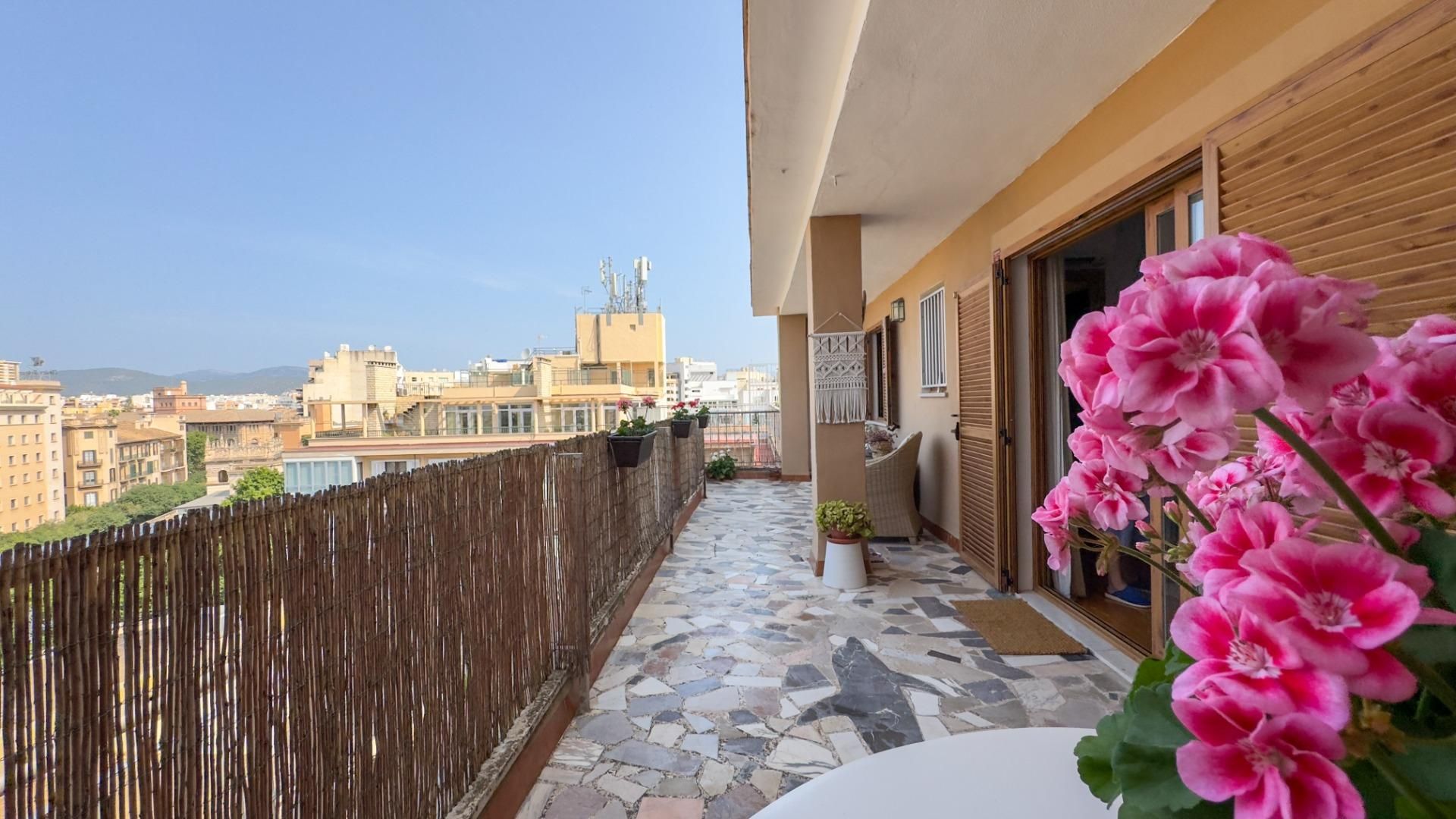 Terrassa de Apartament en venda en  Palma de Mallorca amb Aire condicionat, Calefacció i Parquet