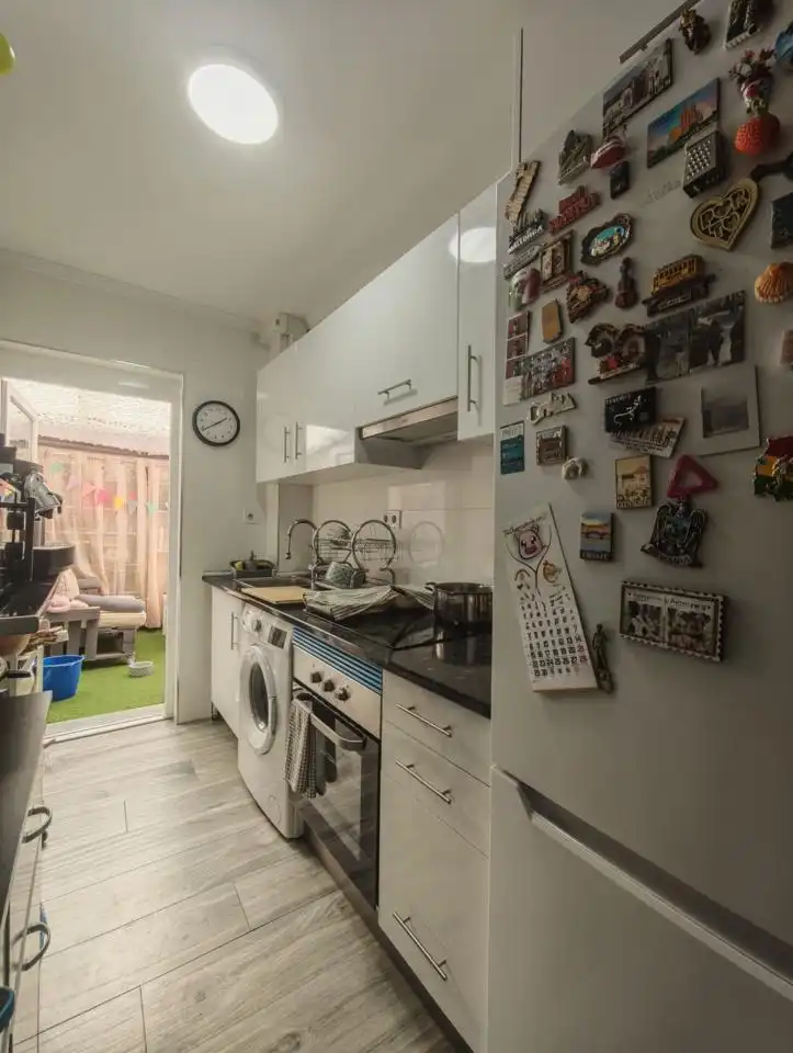 Cuina de Planta baixa en venda en Madrid amb Calefacció