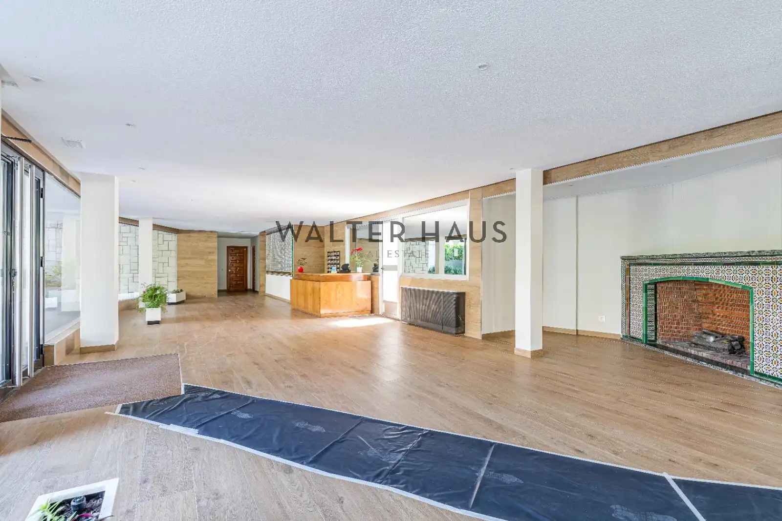 Flat for sale in Madrid  with Air Conditioner, Heating and Storage room