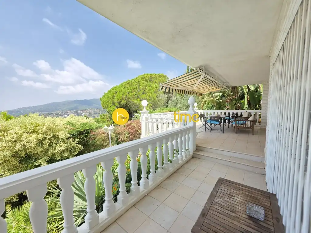 Jardí de Casa o xalet en venda en Cabrils