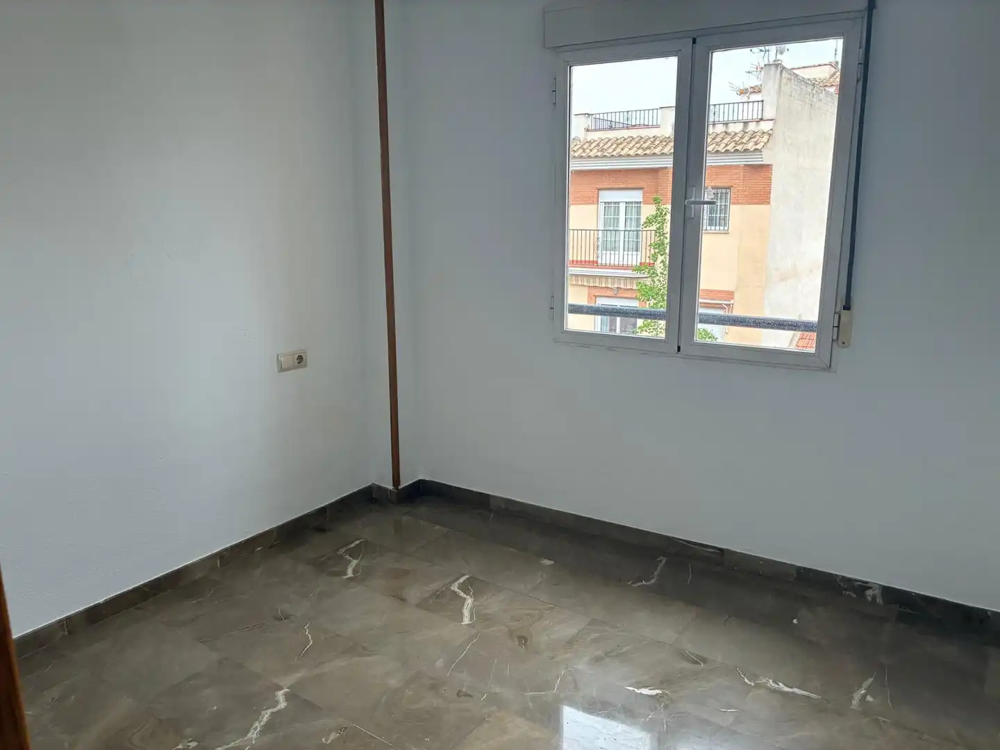 Habitación de Piso en venta en Churriana de la Vega con Horno y Lavadora