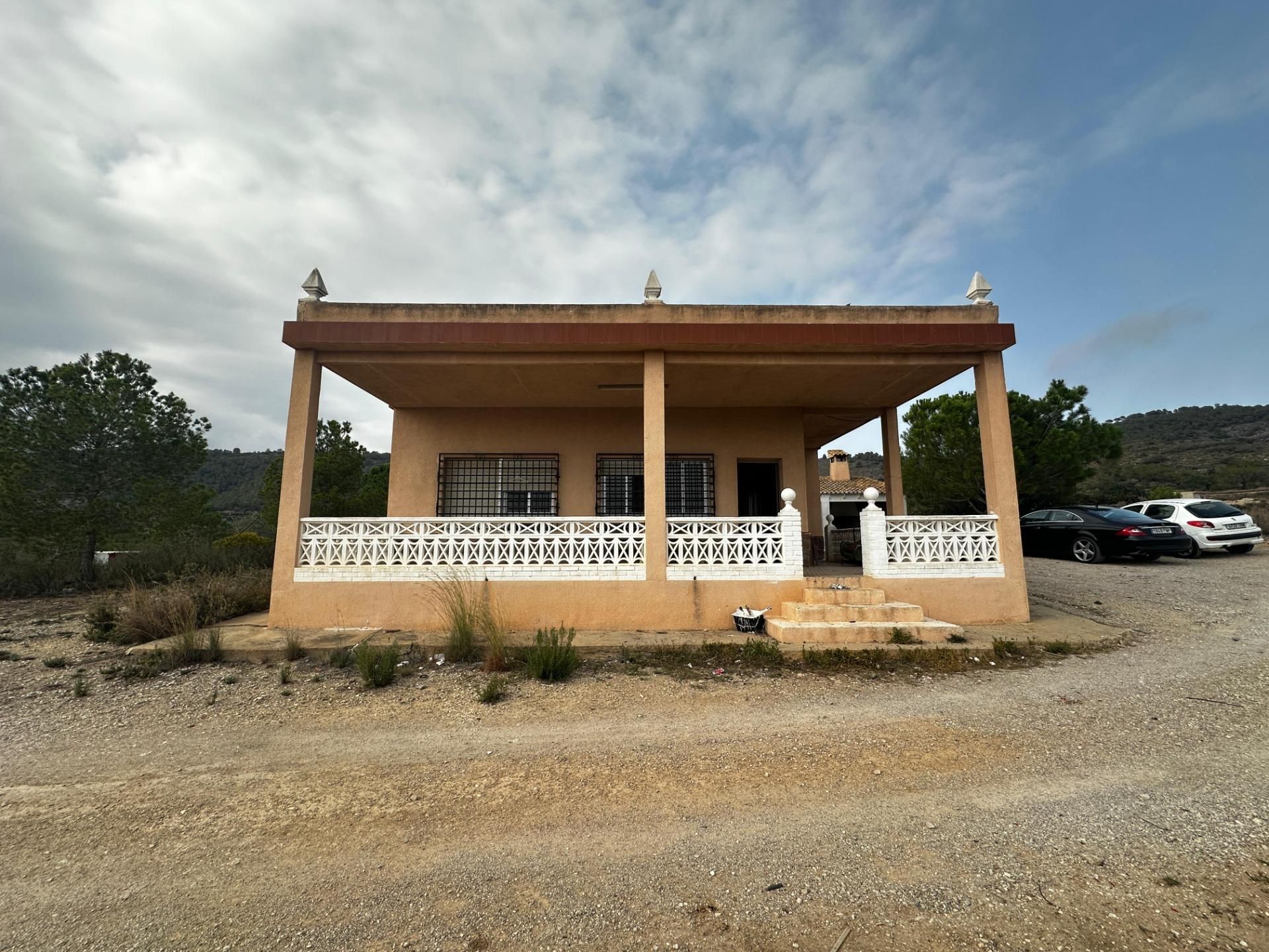 House or chalet for sale in Llombai