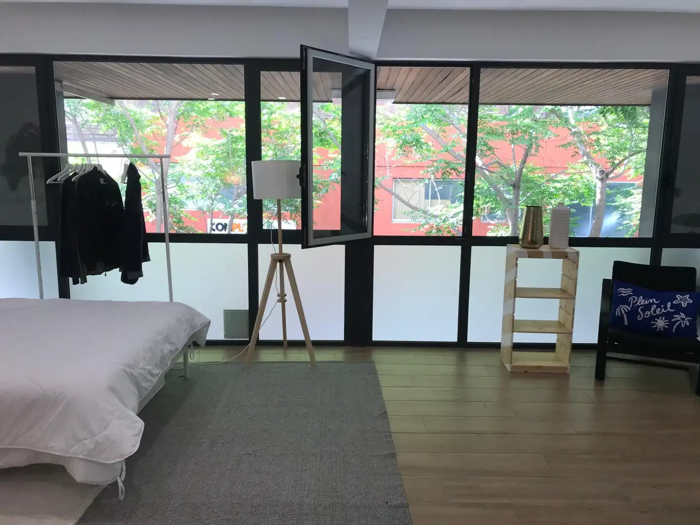 Schlafzimmer von Wohnung zum Verkauf in Barcelona mit Klimaanlage, Möbliert und Ofen