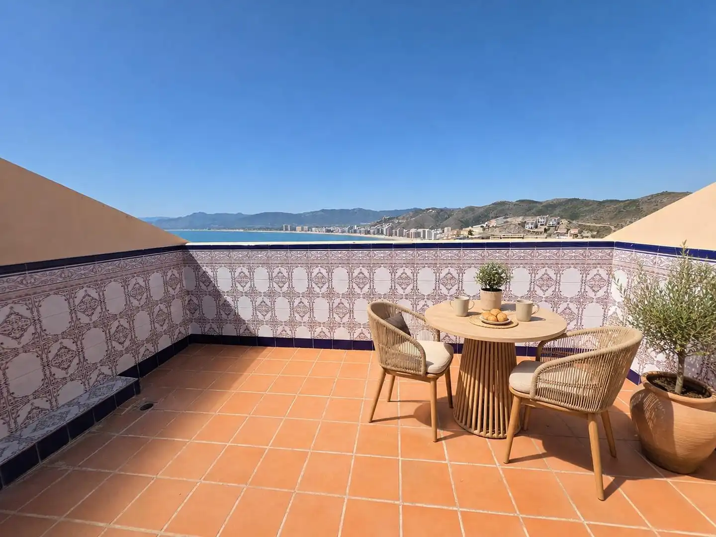 Adosado con terraza en venta en Urbanizacion FARO MEDITERRANEO, imagen 3