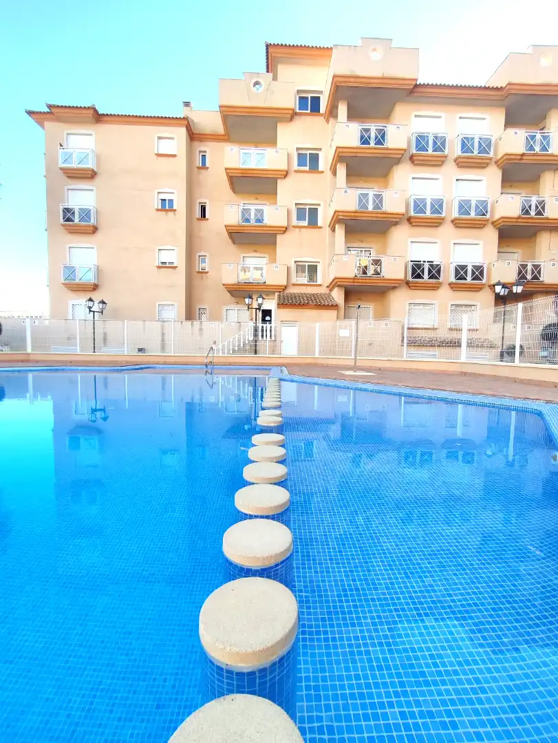 Schwimmbecken von Wohnungen zum Verkauf in San Pedro del Pinatar mit Terrasse, Abstellraum und Möbliert