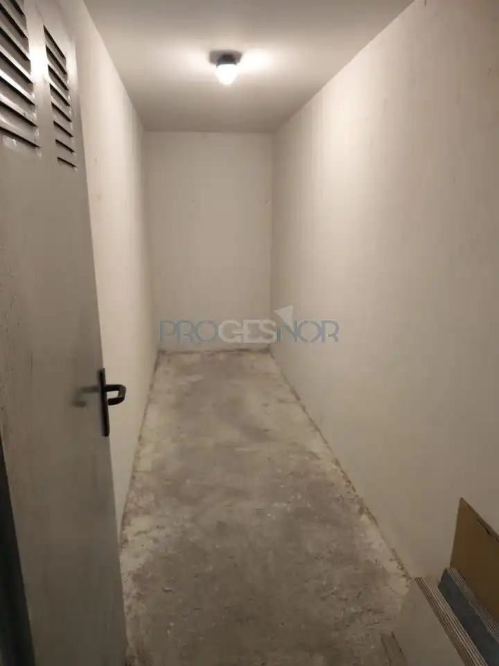 Apartamento en venta en San Andrés del Rabanedo con Calefacción, Parquet y Terraza