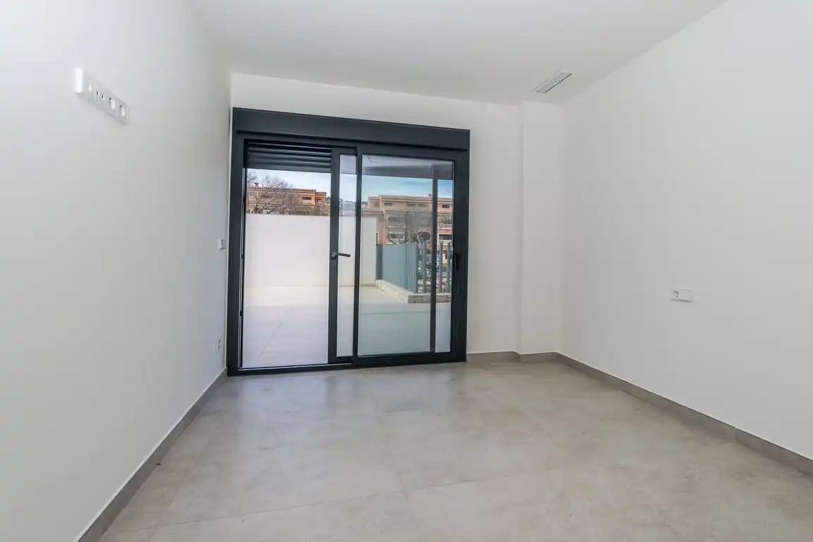 Wohnung zum Verkauf in Jávea / Xàbia mit Klimaanlage, Privatgarten und Abstellraum