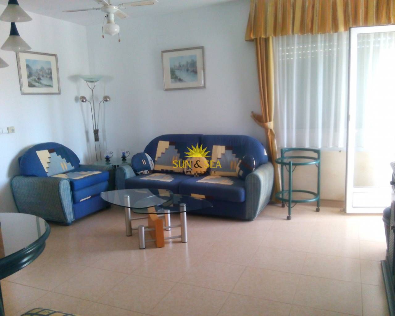 Sala d'estar de Pis de lloguer en Orihuela amb Terrassa, Piscina i Moblat
