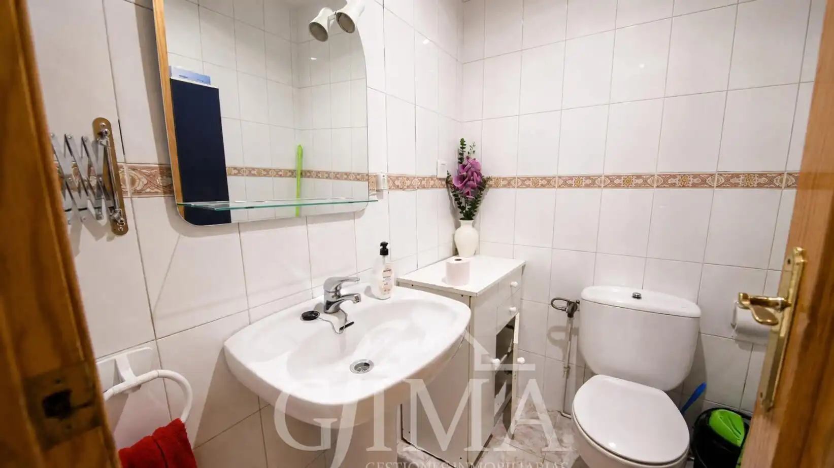 Bathroom of Attic for sale in Tomelloso  with Heating, Terrace and Furnished